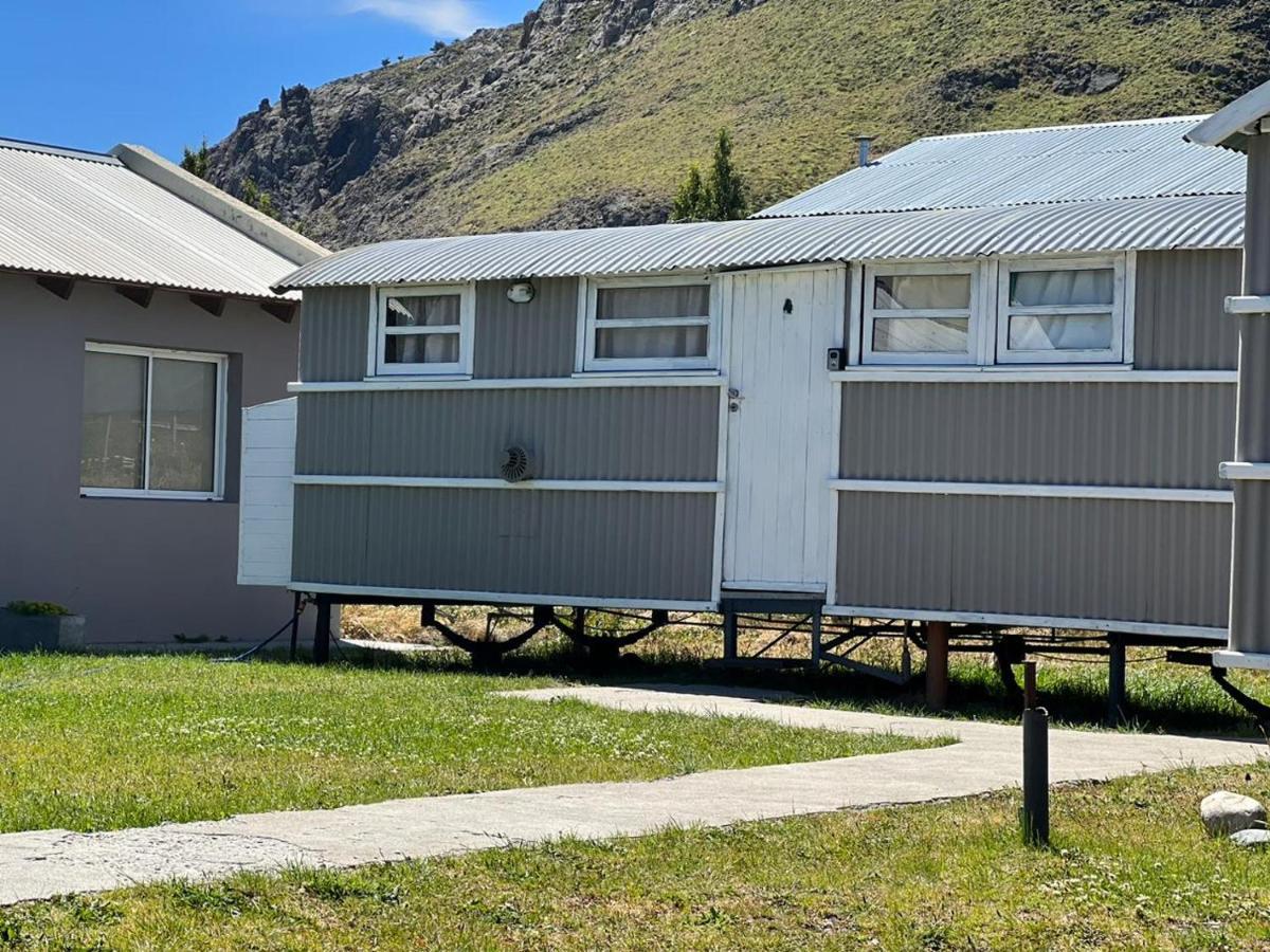 Complejo Como Vaca El Chalten Exterior photo